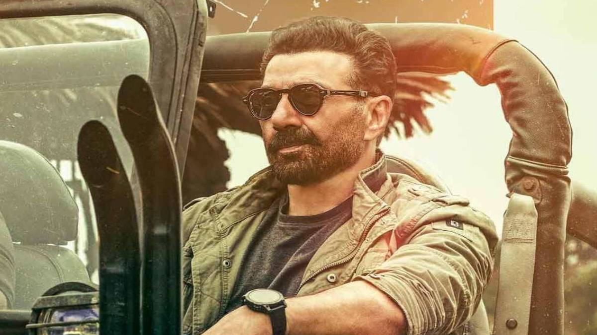 बॉर्डर के सेट पर हुई झमाझम बारिश, चाय का आनंद लेते दिखे सनी देओल, शेयर किया वीडियो