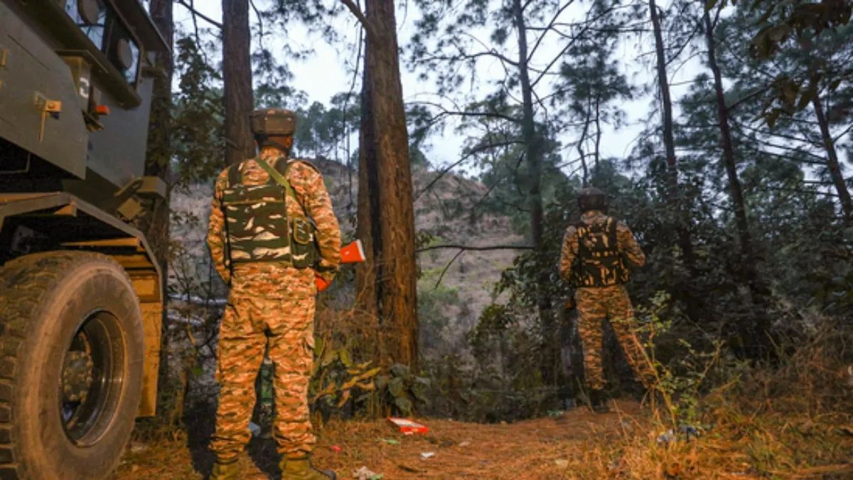 नापाक हरकतों से बाज नहीं आ रहा पाकिस्तान, LoC पर फिर की फायरिंग; सेना ने दिया माकूल जवाब