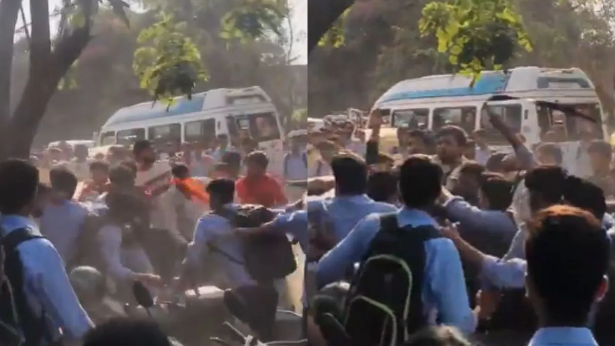 ये देखो देश को मजबूत करने वाले तो इस काम में बिजी है, लड़ाई का एक और Video वायरल Screen Grab- India TV Hindi