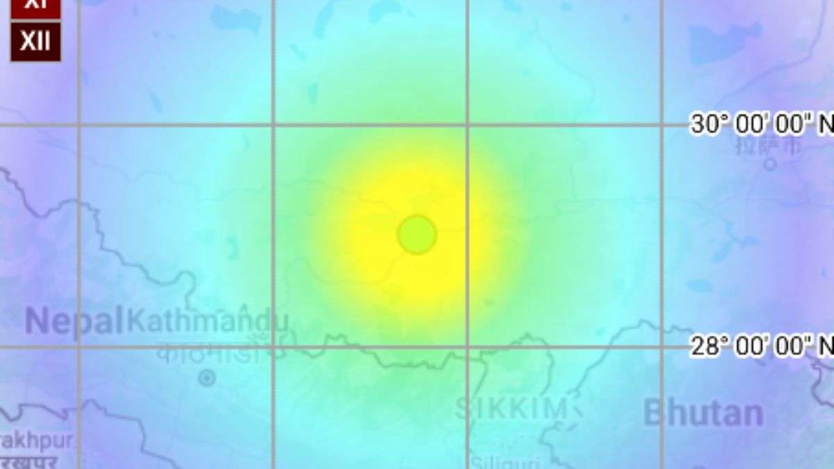 भूकंप के जोरदार झटकों से थर्राया तिब्बत, आधीरात डर कर घरों से बाहर भागे लोग
