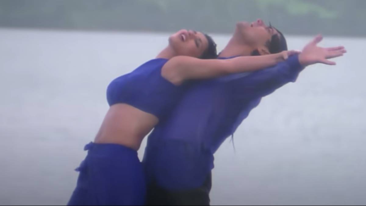 भीगे लम्हों की कहानी: असली बारिश में शूट हुआ था ये गाना, ठिठुरने लगी एक्ट्रेस