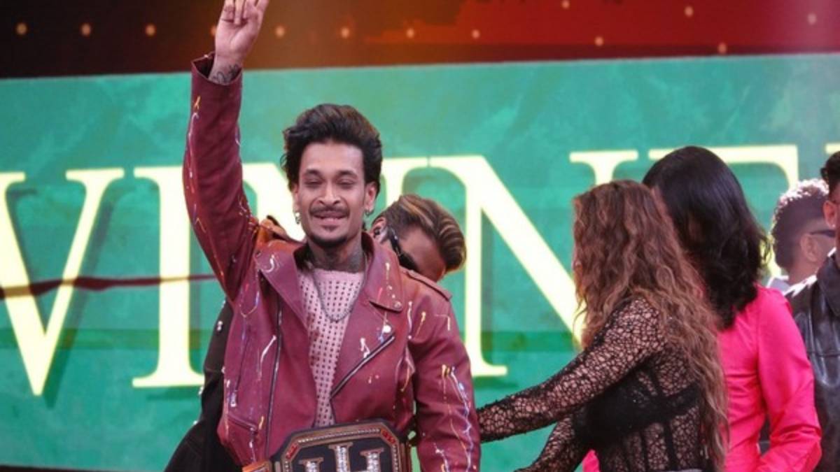 हिप हॉप इंडिया के सीजन-2 को मिला नया चैंपियन, शुभांकर के सिर सजा ताज हिप हॉप इंडिया के सीजन-2 को मिला नया चैंपियन, शुभांकर के सिर सजा ताज