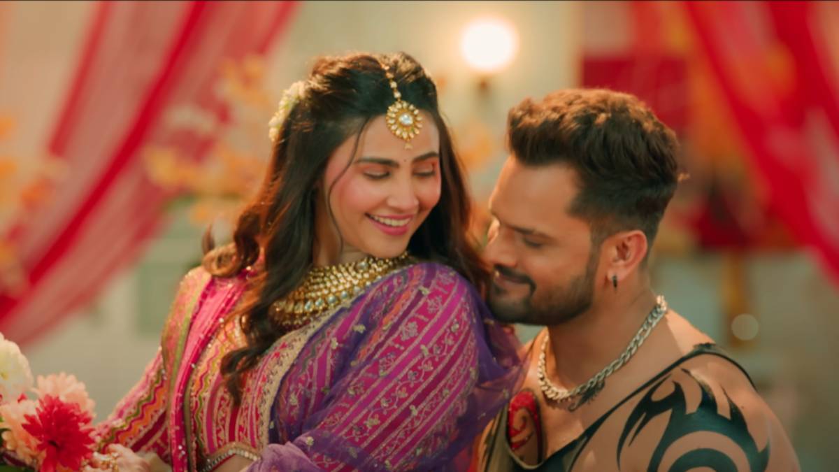 खेसारी लाल यादव ने फिर दिखाया दम, महज 2 दिनों में गाने ने हासिल किए 10 मिलियन व्यूज खेसारी लाल यादव ने फिर दिखाया दम, महज 2 दिनों में गाने ने हासिल किए 10 मिलियन व्यूज