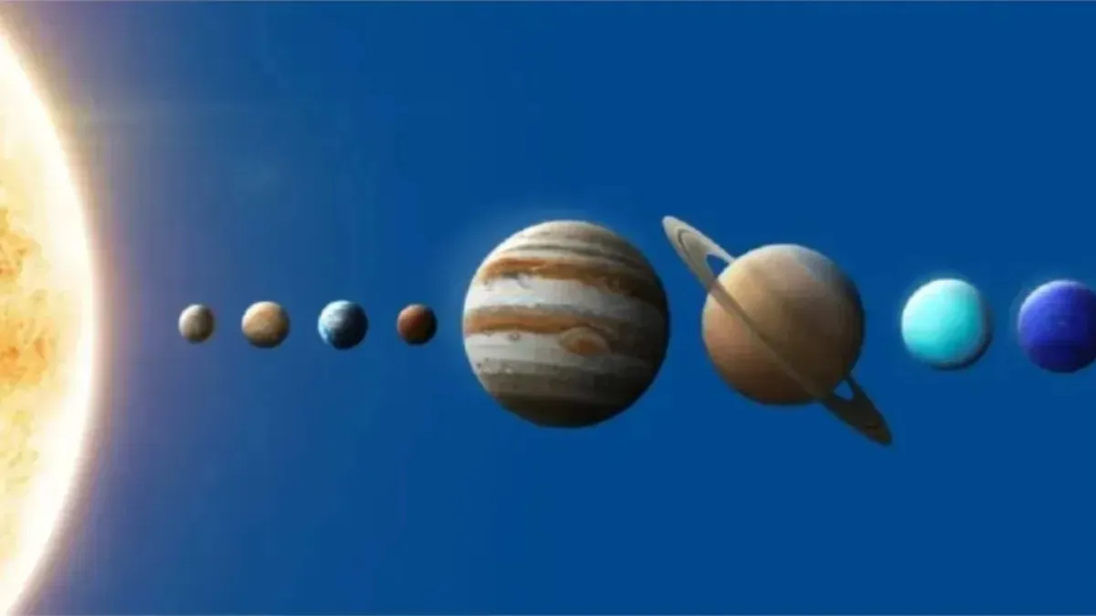 सूर्य, बुध और गुरु की बन रही त्रिग्रही युति, 15 जून से इन 3 राशियों को देनी होगी कड़ी परीक्षा सूर्य, बुध और गुरु की बन रही त्रिग्रही युति- India TV Hindi