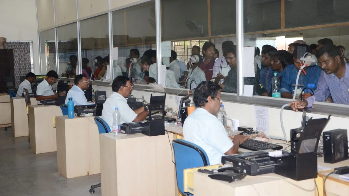 Tatkal Ticket, Tatkal Ticket rules, indian railways, irctc, online train ticket, online train ticket- India TV Paisa