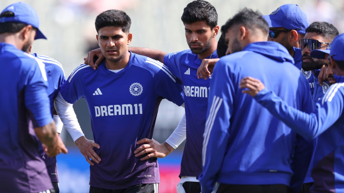 IND vs ENG: टीम इंडिया पहुंची मैनचेस्टर, चौथे टेस्ट की तैयारियों में जुटे खिलाड़ी