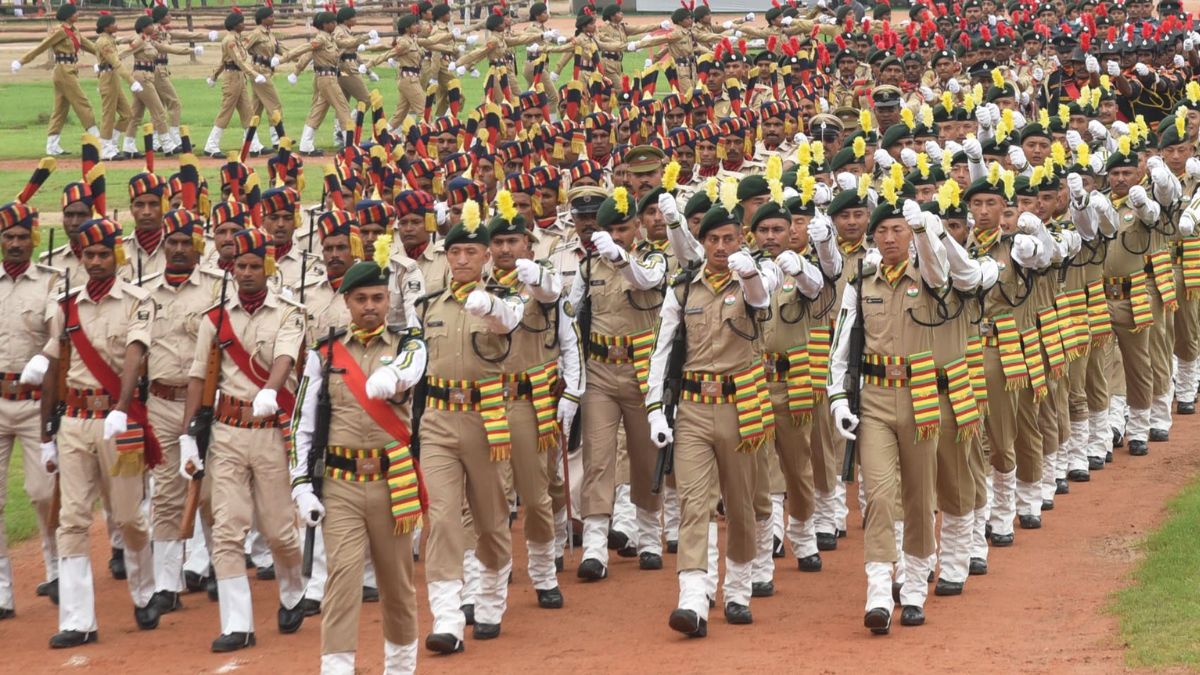 बिहार पुलिस कांस्टेबल ड्राइवर भर्ती के लिए आवेदन कल से, जानें क्या अप्लाई करने की एलिजिबिलिटी