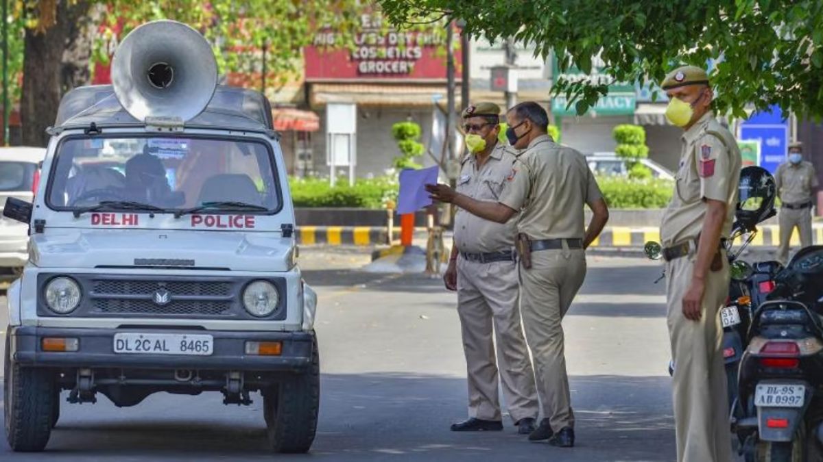कनॉट प्लेस में टॉयलेट फ्लश को लेकर हंगामा, मशहूर क्लब में बाउंसरों ने भाई-बहन को पीटा