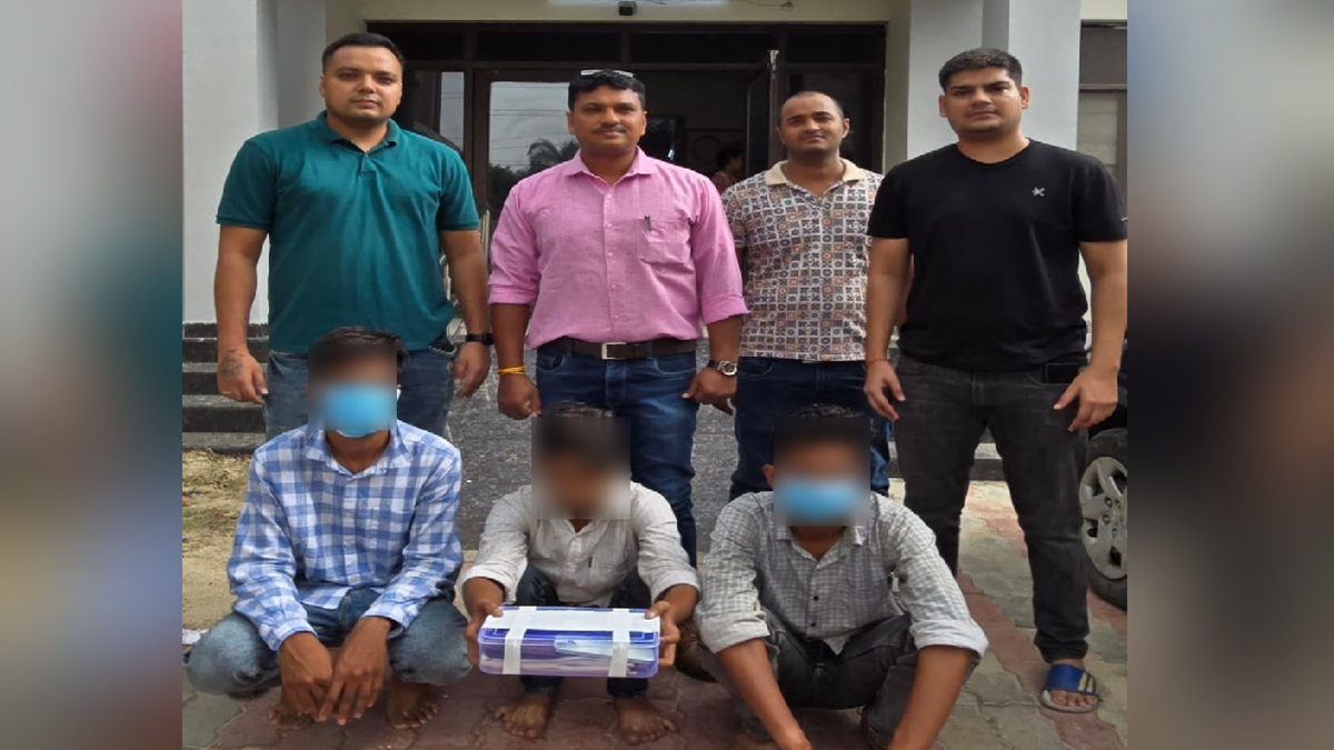 लखनऊ से गिरफ्तार हुए फर्जी CBI के 3 अफसर, महिला को डिजिटल अरेस्ट कर हड़पे थे 56 लाख, जानिए पूरा मामला