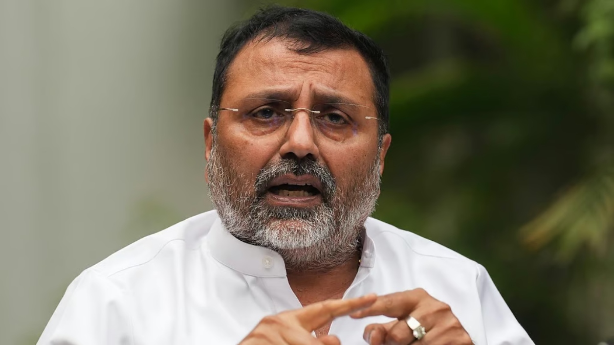 निशिकांत दुबे को मराठी सांसदों ने घेरा, संसद की लॉबी तक पहुंचा हिंदी Vs मराठी विवाद