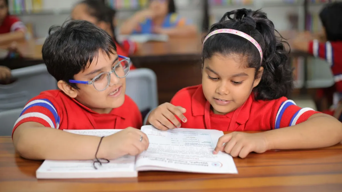 दिल्ली सरकार का बड़ा फैसला, सरकारी स्कूलों में हर क्लास में होगा अंग्रेजी मीडियम सेक्शन प्रतीकात्मक फोटो- India TV Hindi