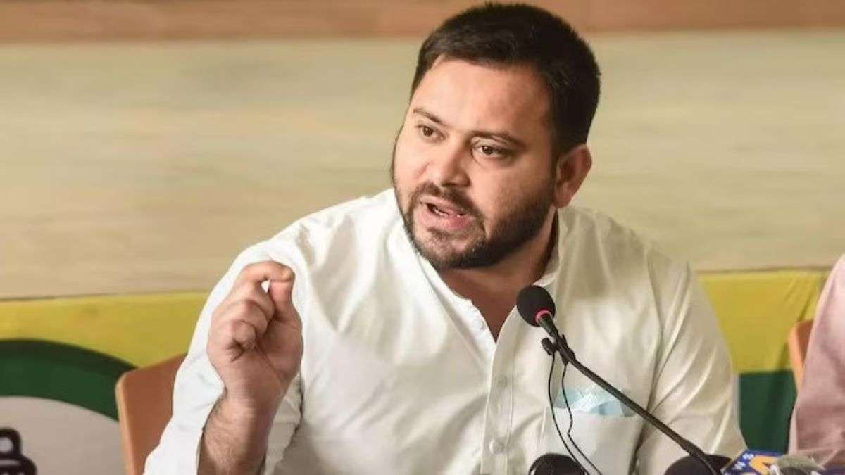 CAG रिपोर्ट का हवाला देकर तेजस्वी यादव ने सीएम नीतीश पर बोला हमला, कहा 80000 करोड़ का हिसाब नहीं दे पाई सरकार