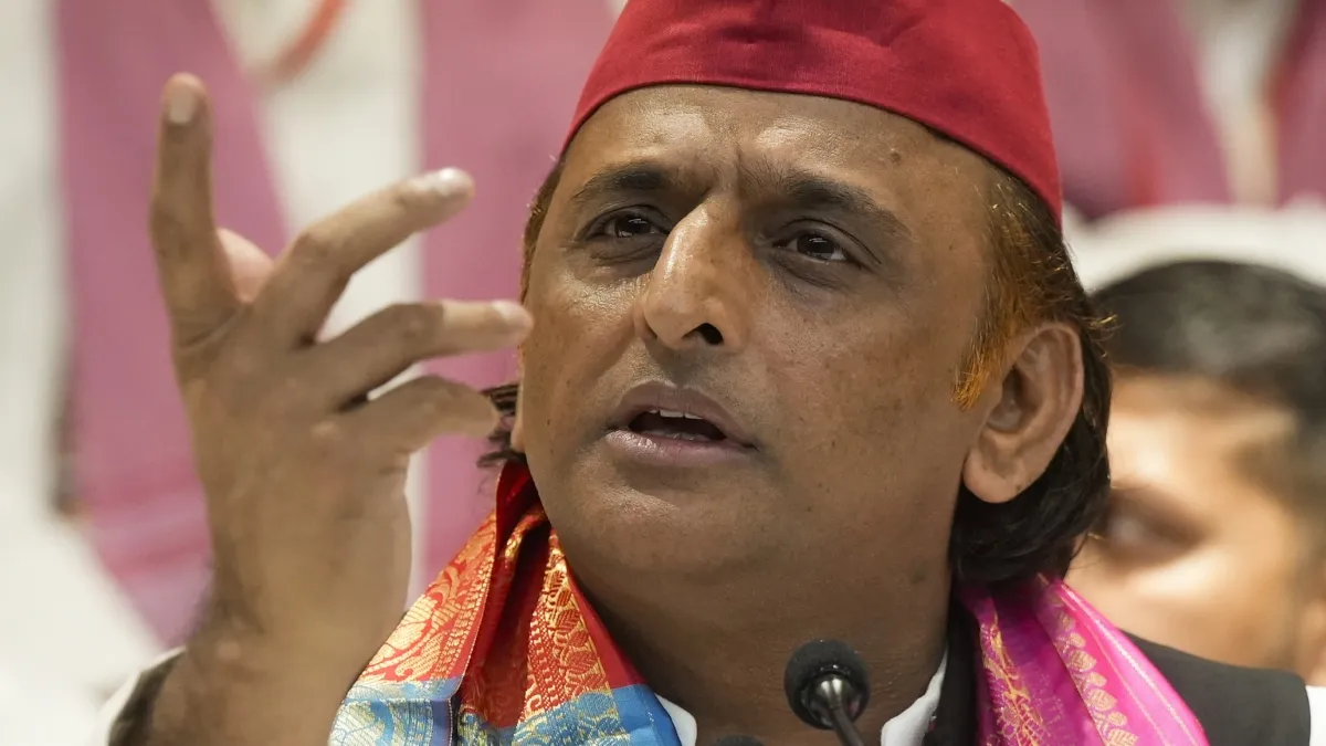 अनुराग ठाकुर के बयान पर अखिलेश यादव का तंज- "हमारे तो सारे भगवान अंतरिक्ष में रहते हैं" अखिलेश यादव- India TV Hindi