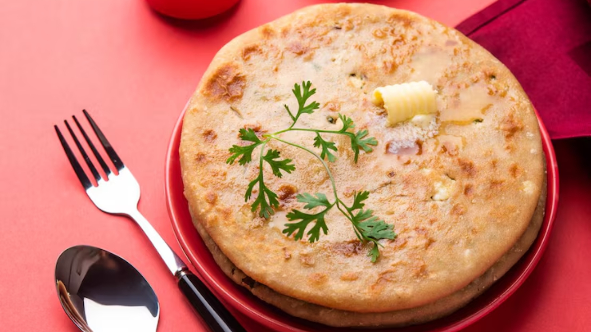 Aloo Ka Paratha in Breakfast: नाश्ते में आलू का पराठा कर सकता है खराबी, जानिए इसकी वजह