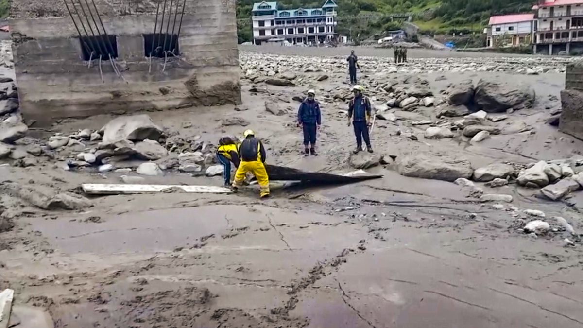 उत्तरकाशी में आज भारी बारिश की चेतावनी, धराली में दर्जनों लोग अभी भी लापता