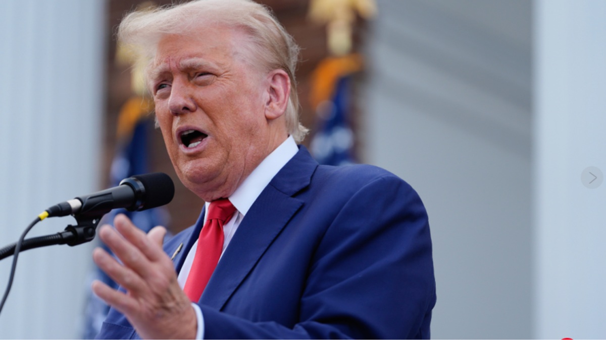 भारत पर 25% टैरिफ अब एक सप्ताह के लिए टला, अमेरिका ने जारी की 69 देशों की Tariff लिस्ट