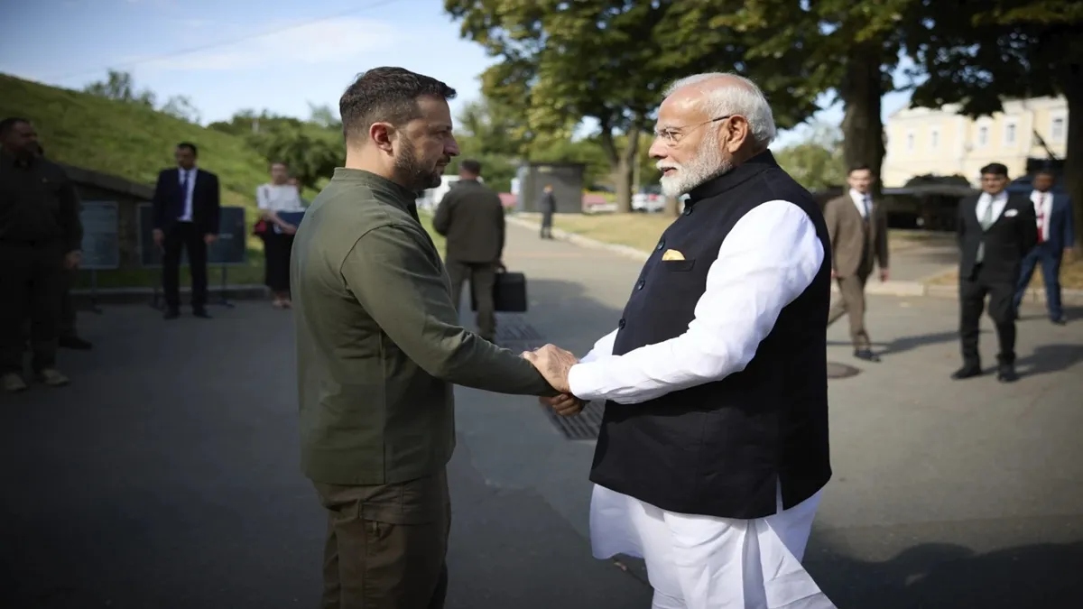 पीएम मोदी रुकवा देंगे जंग! ट्रंप रह जाएंगे देखते, जेलेंस्की ने की फोन पर बात, सोमवार को पुतिन से है मुलाकात