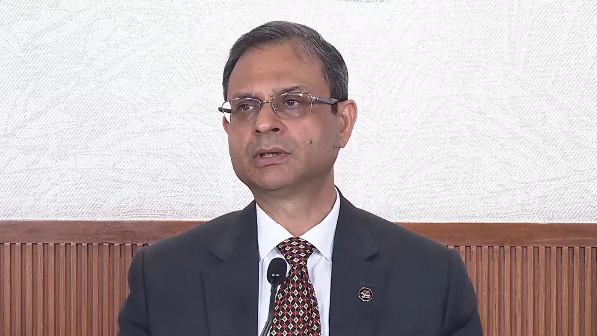 RBI MPC के फैसलों में टैरिफ का जिक्र, जानें क्या बोले गवर्नर संजय मल्होत्रा repo rate, repo rate cut, rbi, rbi meeting, rbi mpc, rbi mpc meeting, rbi mpc meeting date, rbi mpc - India TV Paisa