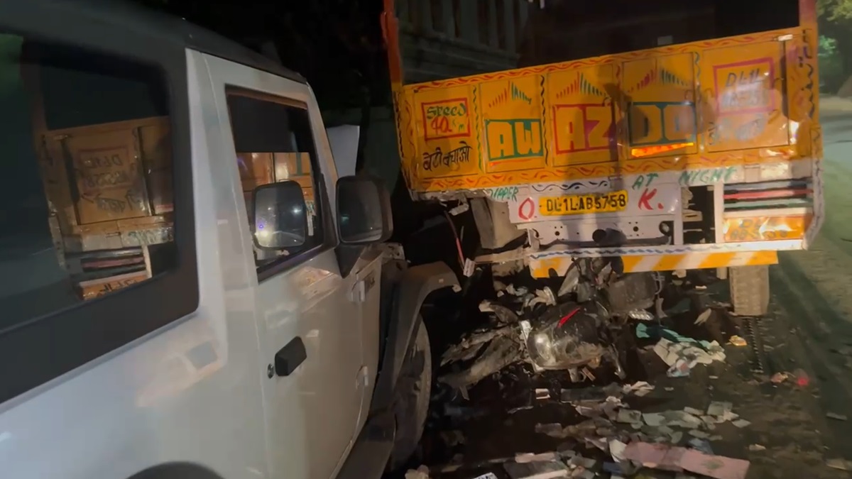 दिल्ली में फिर बरपा तेज रफ्तार थार का कहर, बाइक सवार की मौत, हादसे का CCTV फुटेज आया सामने