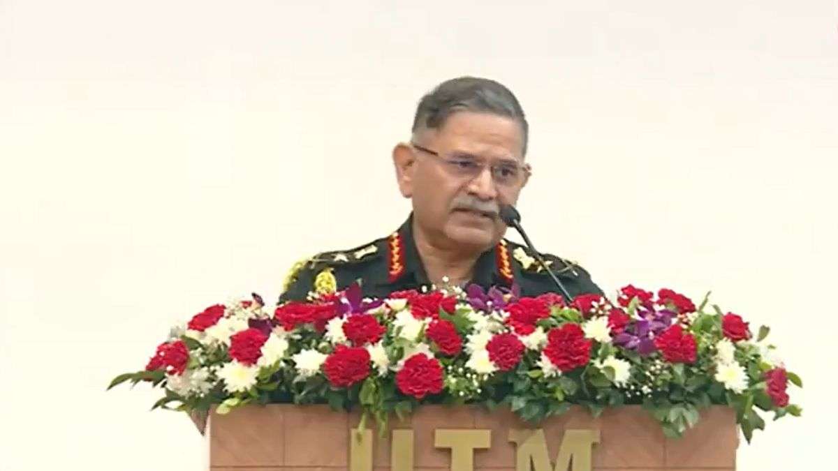 ‘हम उन्हें शह और मात दे रहे थे’, IIT मद्रास में ऑपरेशन सिंदूर के हर पहलू पर खुलकर बोले आर्मी चीफ उपेंद्र द्विवेदी