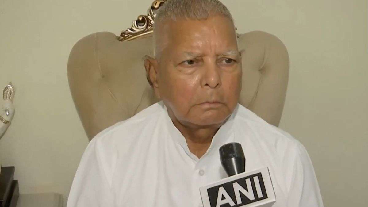‘हम लोगों ने बहुत कुर्बानियां दी है, आगे भी देते रहेंगे’, वोट अधिकार यात्रा पर आया लालू का बयान