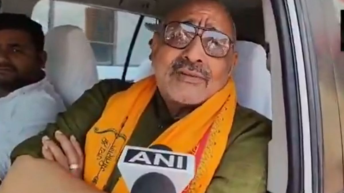 ‘कंस की राह पर चल रहे हैं ये लोग, नाश निश्चित है’, वोट अधिकार यात्रा पर गिरिराज ने कसा तंज