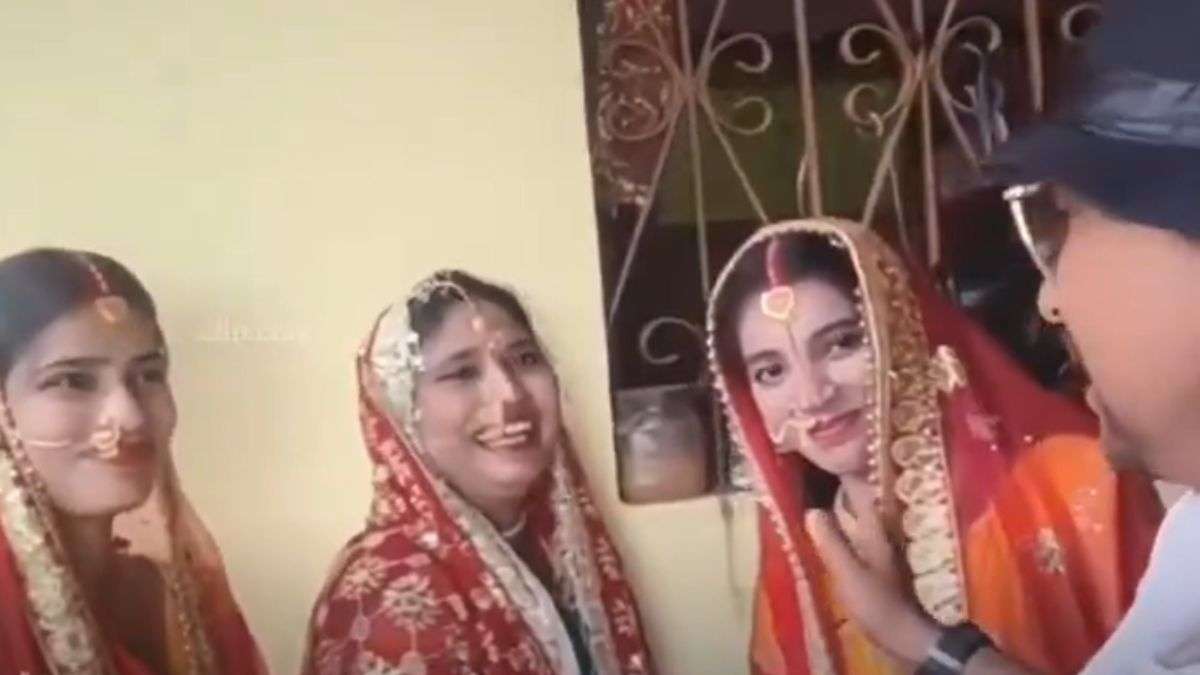 एक आदमी ने तीन महिलाओं से की शादी, Video बनाकर किया पोस्ट, अब हो रहा है वायरल एक आदमी ने तीन महिलाओं से की शादी, Video बनाकर किया पोस्ट, अब हो रहा है वायरल