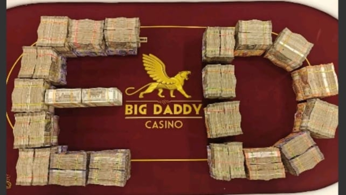 गोवा के मापुसा मार्केट में ED की छापेमारी, करोड़ों के अवैध फॉरेक्स कारोबार का पर्दाफाश, नोटों का जखीरा बरामद