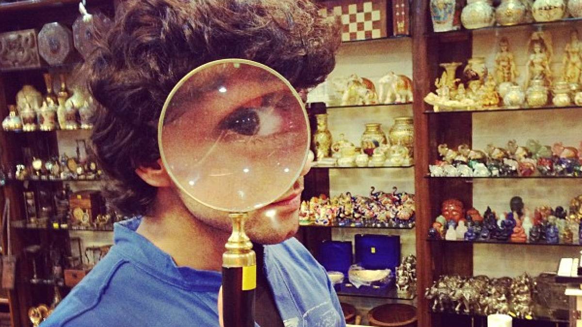 पावरफुल घराने का बेटा, 2 फिल्म करके छोड़ी एक्टिंग, सालों से नहीं की कोई मूवी फिर भी..