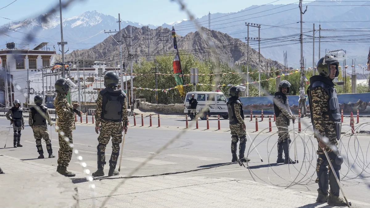 लेह में सुरक्षा के कड़े बंदोबस्त- India TV Hindi