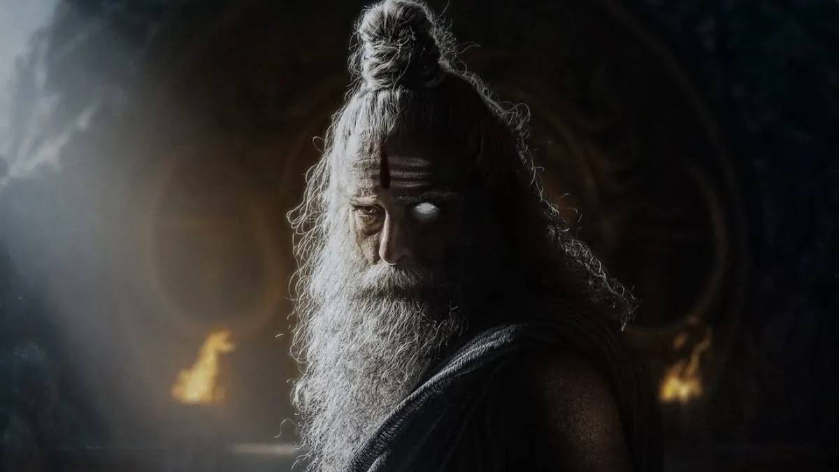 चमकती आंखों और बड़ी जटाओं के पीछे छिपा है सुपरस्टार का चेहरा, पूरा बॉलीवुड मानता है एक्टिंग का लोहा, पहचान पाए क्या?