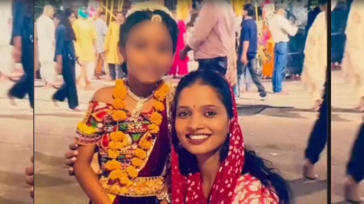 स्टूडियो में फोटो खिंचवाने आई पत्नी को गोली से उड़ाया, गोरखपुर में पति ने  बीच बाजार में किया बड़ा कांड - India TV Hindi