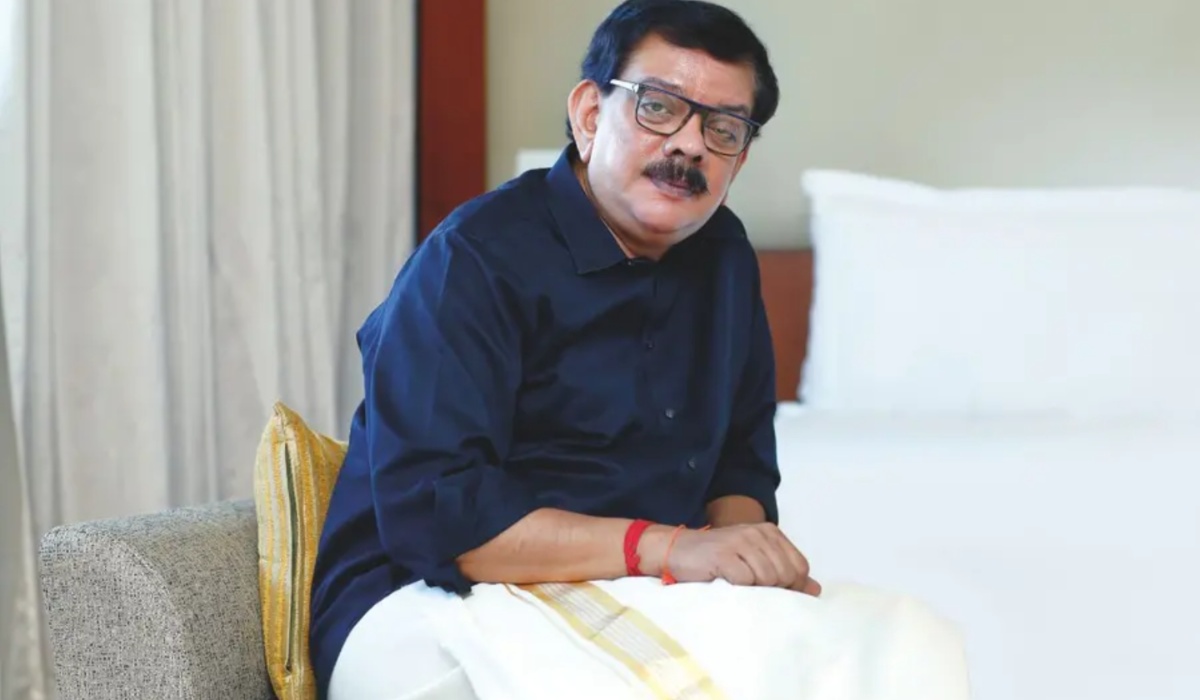 ‘हंगामा’ के लिए परेश रावल नहीं ये सुपरस्टार थे प्रियदर्शन की पहली पसंद, बताई वजह