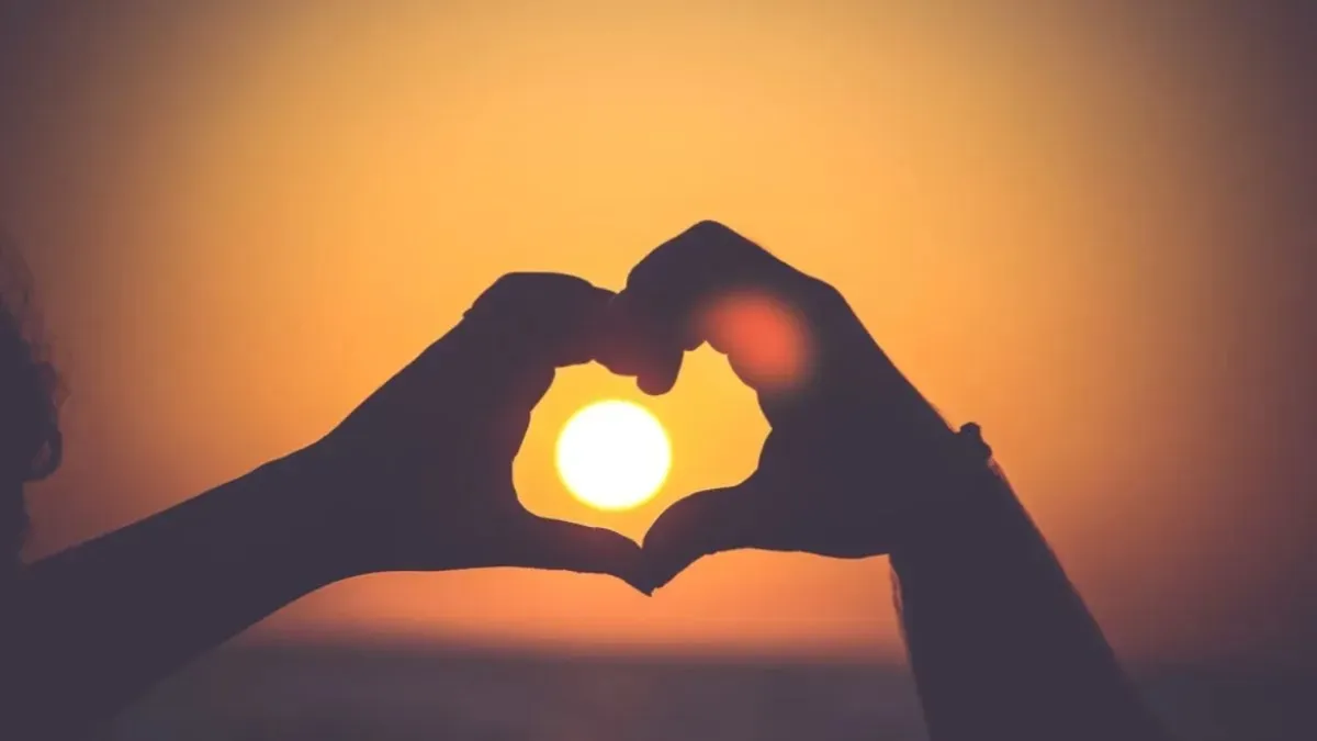 Love Horoscope 21 September 2025: प्रेम जीवन में हो सकता है वाद-विवाद, वाणी का प्रयोग संभलकर करें ये 3 राशियां, पढ़ें लव राशिफल Love Horoscope - India TV Hindi