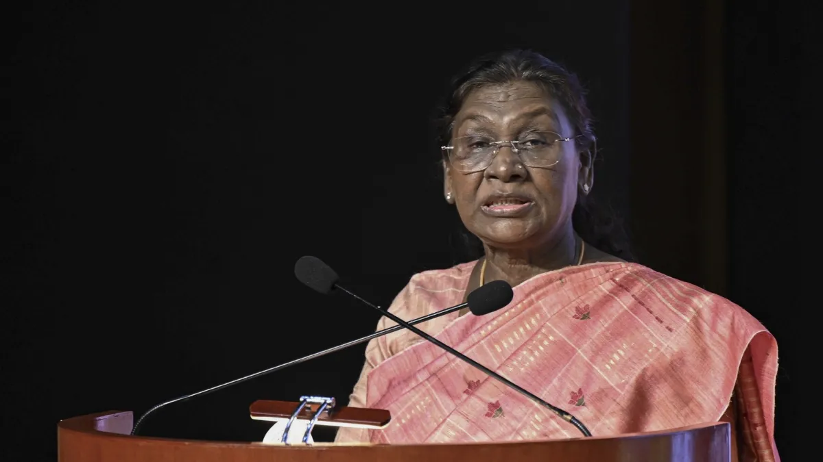 महाराजा एक्सप्रेस से वृंदावन पहुंचेंगी राष्ट्रपति मुर्मू, लग्जरी ट्रेन में लगेंगे डबल इंजन, पावर कार भी होगी द्रौपदी मुर्मू- India TV Hindi