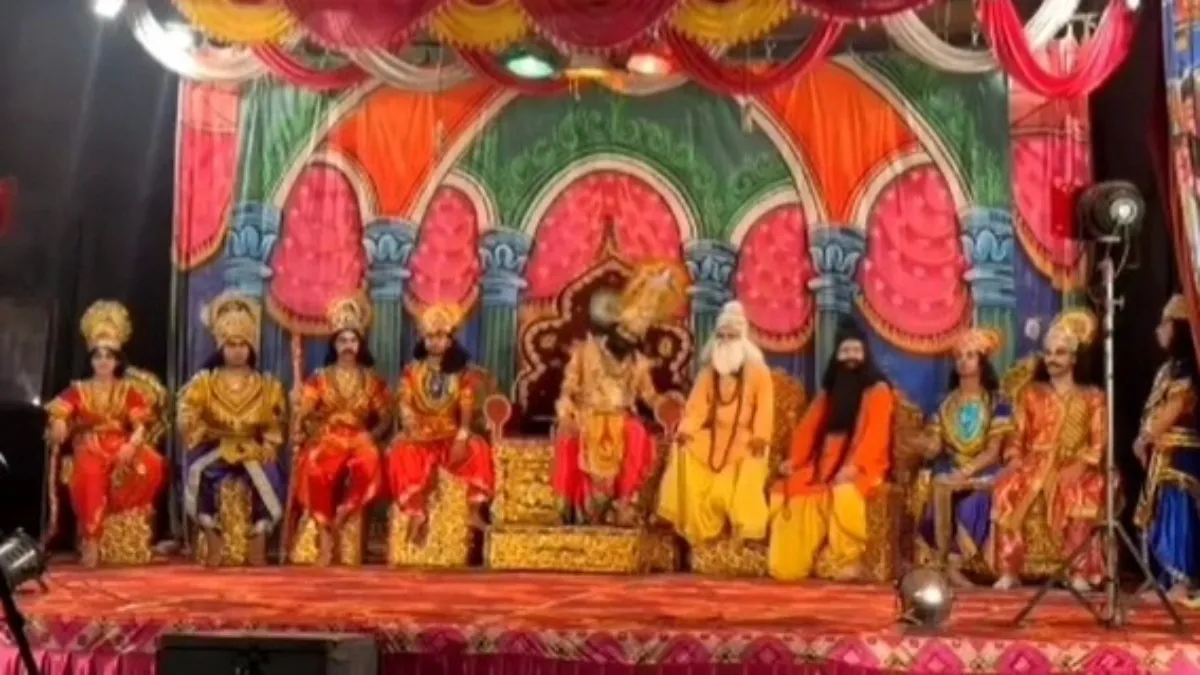 रामलीला में दशरथ की मौत- India TV Hindi