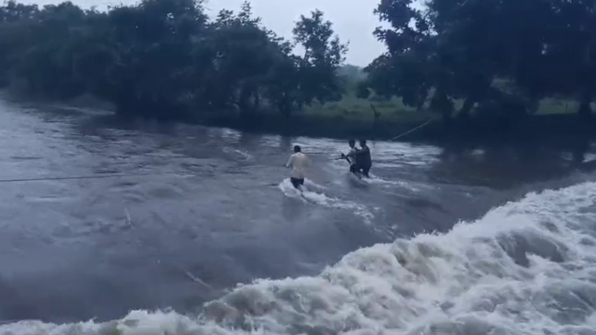 मुंबई में रविवार को होगी भारी बारिश, IMD ने जारी किया रेड अलर्ट, जानें कहां कहां बरसेंगे बादल
