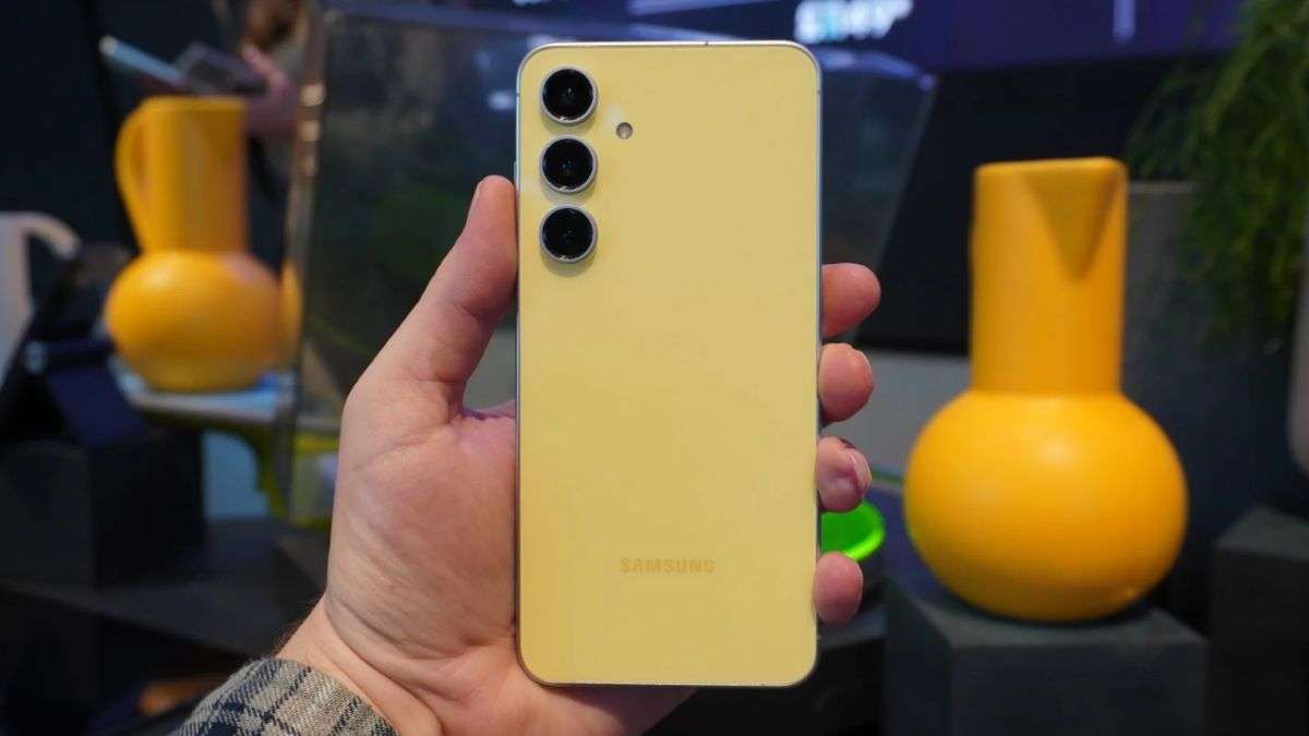 Samsung Galaxy S25 से महंगा लॉन्च हुआ Galaxy S24 का ये नया मॉडल, जानें क्या है खास