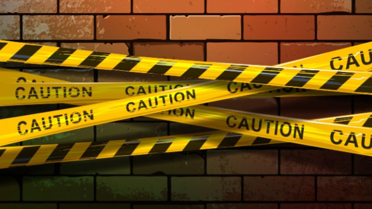 नेपाल: चारों तरफ हिंसा, होटल में आग, जान बचाने के लिए भारतीय महिला ने चौथी मंजिल से लगा दी छलांग; हुई मौत