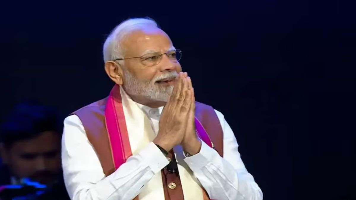 LIVE: बिहार की 75 लाख महिलाओं को बड़ी सौगात, सभी के खाते में 10 हजार रुपये ट्रांसफर करेंगे PM मोदी, जानें पल-पल की अपडेट