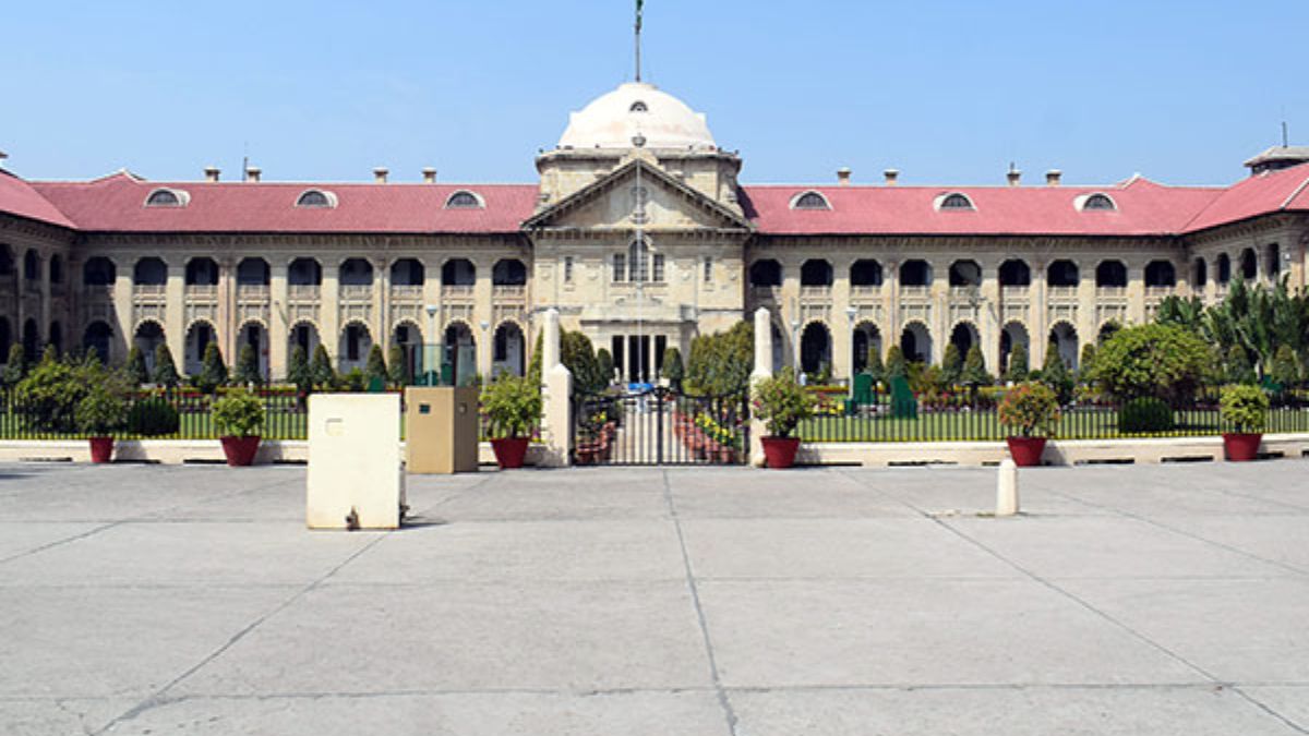 इलाहाबाद हाई कोर्ट से समाजवादी पार्टी को बड़ी राहत, मुरादाबाद कार्यालय खाली करने का आदेश रद्द इलाहाबाद हाई कोर्ट से समाजवादी पार्टी को बड़ी राहत, मुरादाबाद कार्यालय खाली करने का आदेश रद्द
