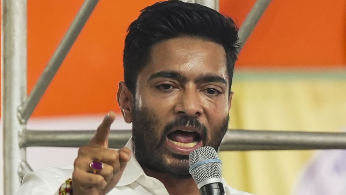 तृणमूल ने बंगाल में SIR के लिए कमर कसी, अभिषेक बनर्जी ने बंद कमरे में बताई पूरी प्लानिंग