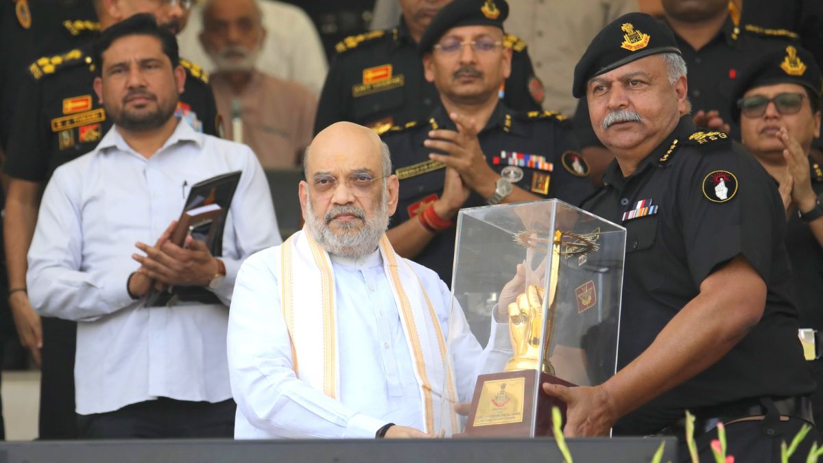 ‘ऑपरेशन सिंदूर’ ने तोड़ी आतंकवाद की कमर, आतंकियों के लिए अब कोई जगह सुरक्षित नहीं: अमित शाह
