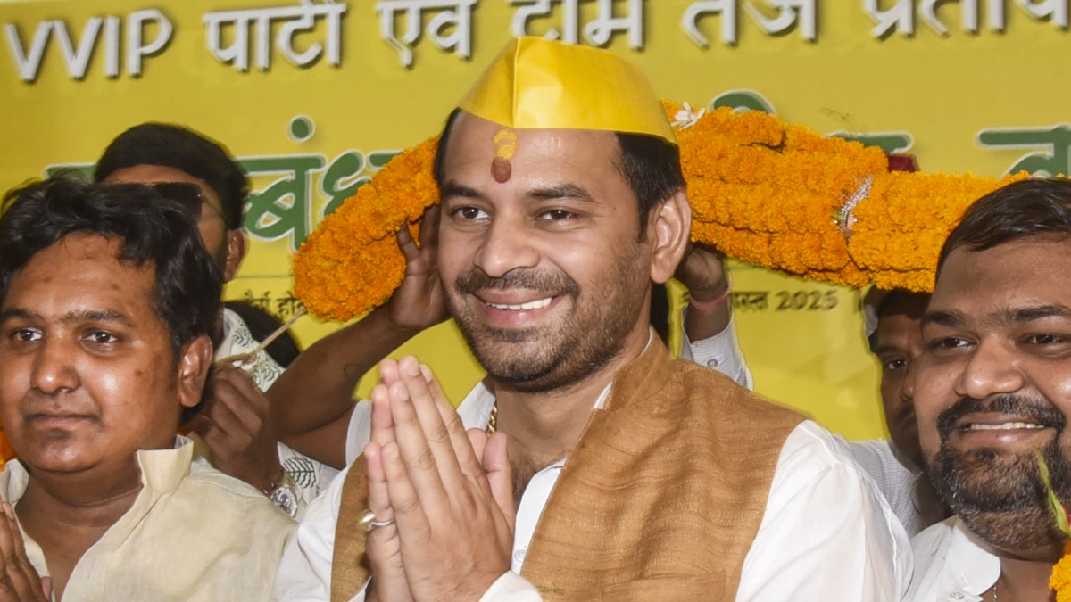 घर से निकाले गए तेज प्रताप के पास कितनी है संपत्ति? जानें कितने पढ़े-लिखे हैं और कितने चल रहे हैं केस