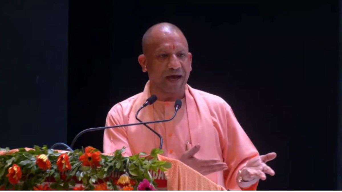 “सामान खरीदने से पहले हलाल सर्टिफिकेट जरूर चेक करें”, गोरखपुर में CM योगी ने ऐसा क्यों कहा? यहां जानें