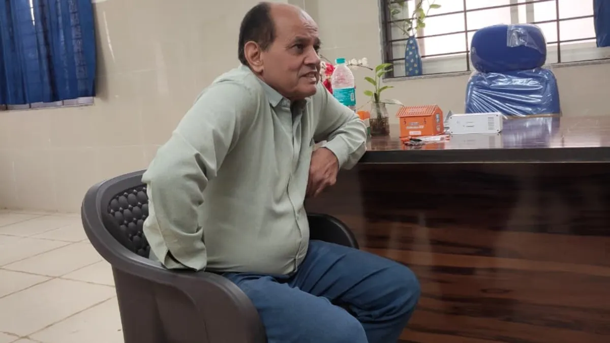 छिंदवाड़ा में बच्चों की मौत पर बड़ा एक्शन, कोल्ड्रिफ कफ सिरप लिखने वाला डॉक्टर गिरफ्तार, फार्मा कंपनी पर भी FIR डॉ. प्रवीण सोनी- India TV Hindi