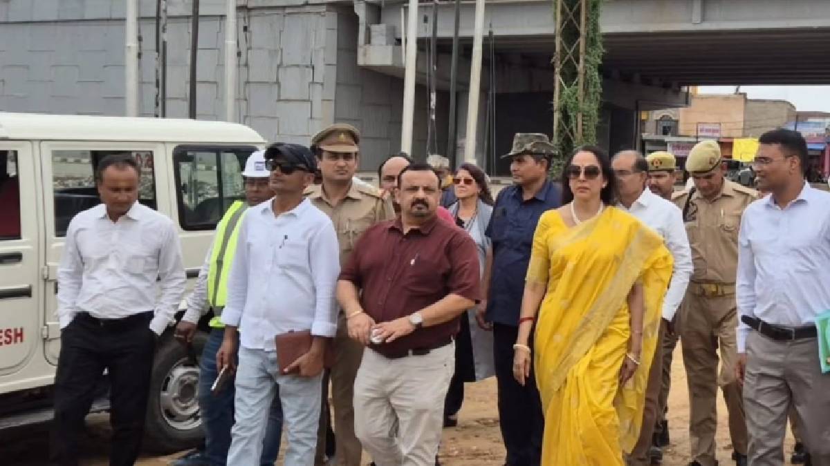 एक्टिंग ही नहीं राजनीति में भी माहिर