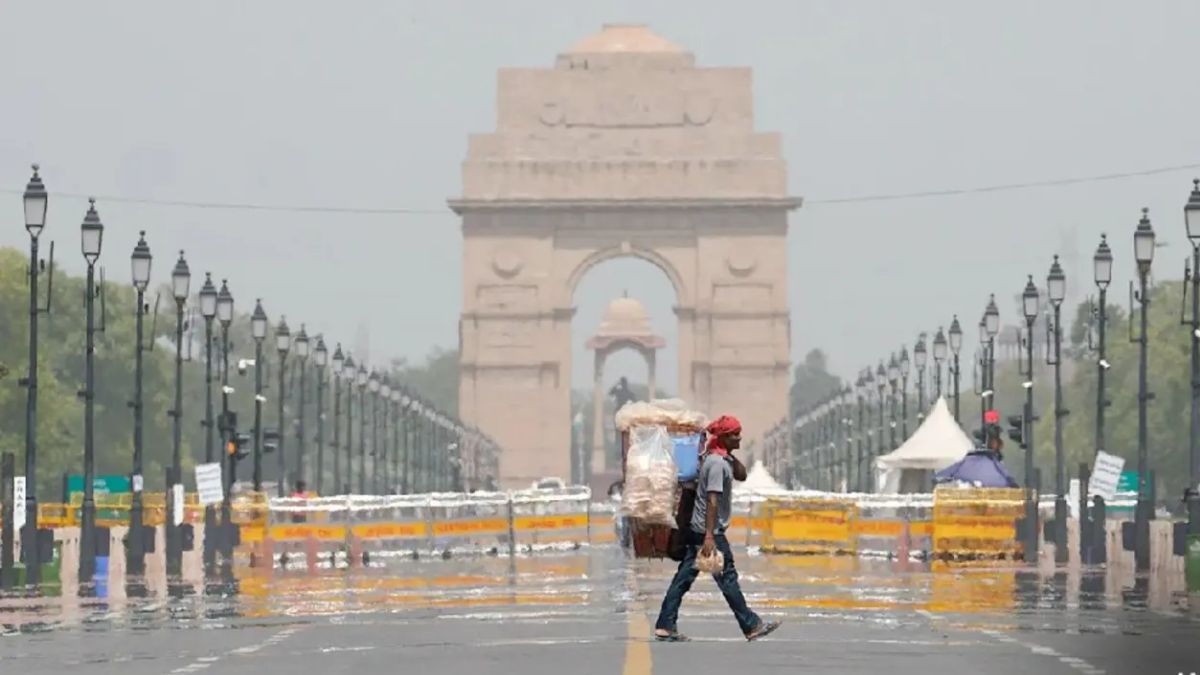 दिल्ली के लोग ठंड के लिए रहें तैयार, 8 डिग्री नीचे गिरा तापमान; जानें मौसम का ताजा हाल