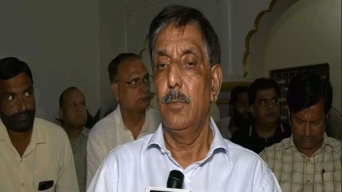 CBI कर सकती है अकील अख्तर मौत मामले की जांच, हरियाणा सरकार ने की सिफारिश, पंजाब के पूर्व DGP से जुड़ा है केस CBI कर सकती है अकील अख्तर मौत मामले की जांच, हरियाणा सरकार ने की सिफारिश, पंजाब के पूर्व DGP से जुड़ा है केस