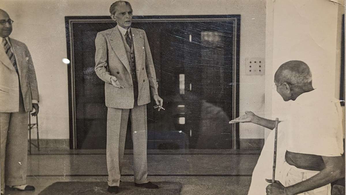 भारत के बंटवारे के बाद पाकिस्तान में रहना चाहते थे महात्मा गांधी, चौंका देगी यह वजह